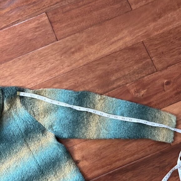 WOOLRICH vintage jade green and gold wool blend cowl neck sweater size medium - Picture 6 of 7